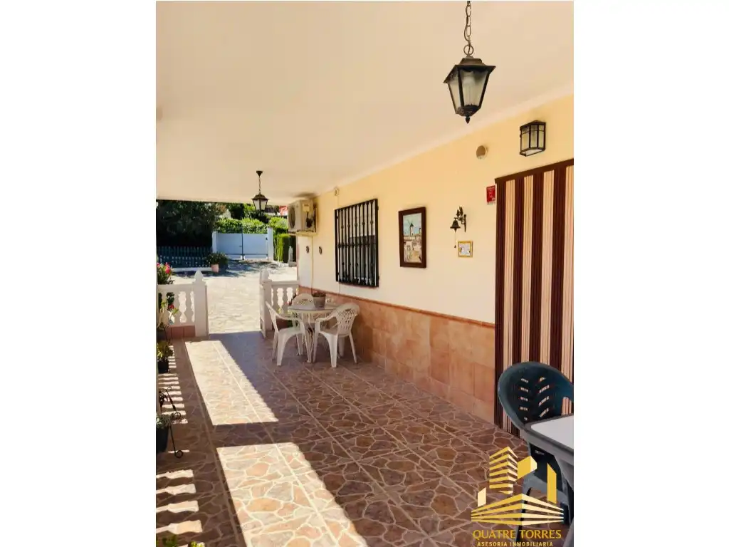 Exterior view of Houses for sale in Riba-roja de Túria