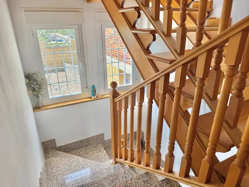 Casa adosada en venda en Ugena amb Aire condicionat, Calefacció i Jardí privat