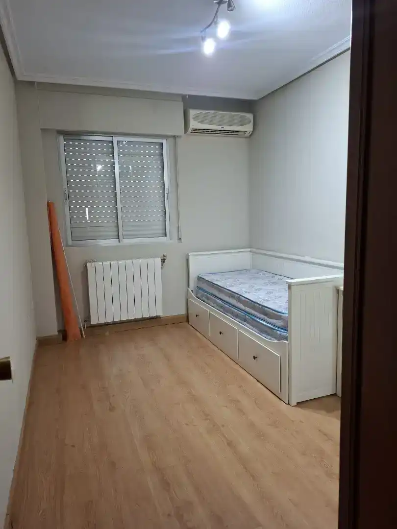 Schlafzimmer von Maisonette zur Miete in Cáceres Capital mit Klimaanlage