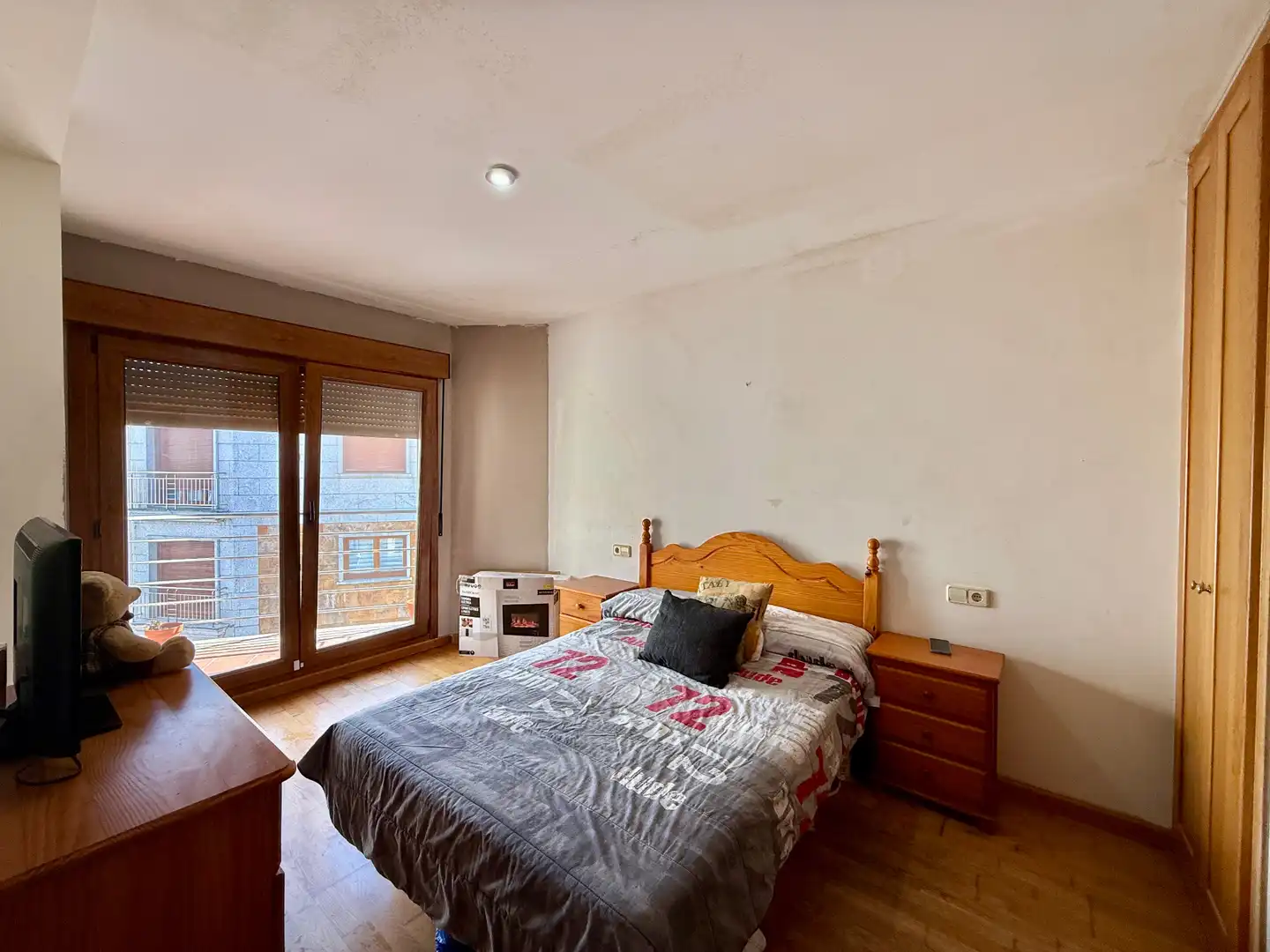 Dormitori de Apartament en venda en O Grove   amb Calefacció, Traster i Moblat