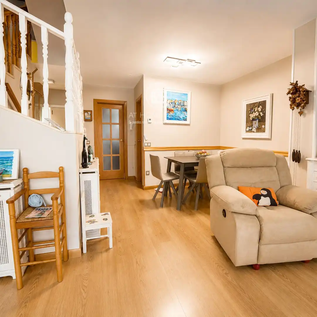 Reihenhaus mit Pool zum Verkauf in Salvador Espriu, imagen 7