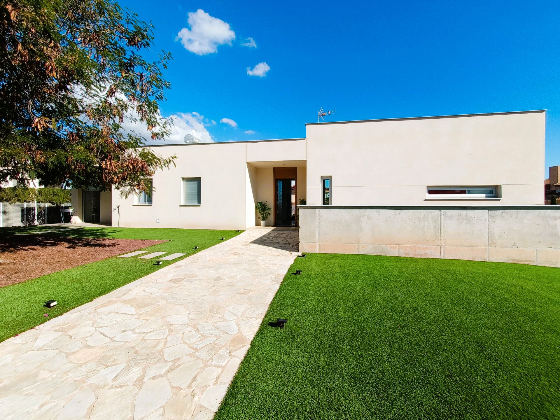 Exterior view of House or chalet for sale in  Murcia Capital  with Air Conditioner, Heating and Private garden