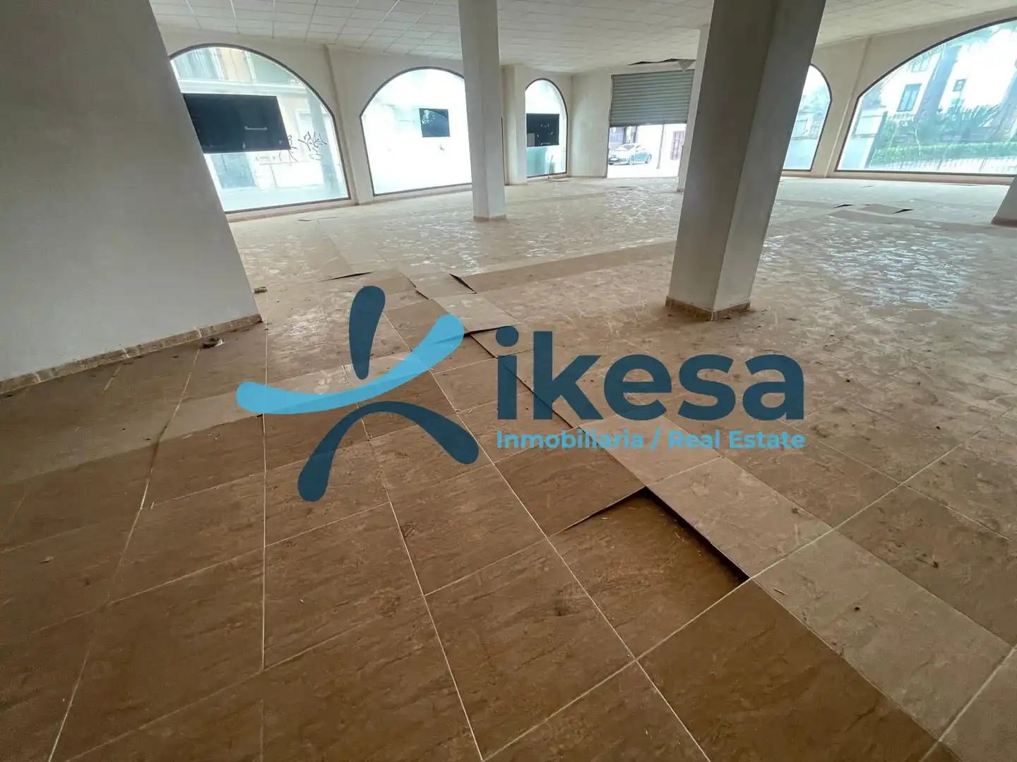 Local comercial en venda a Andújar, imagen 3