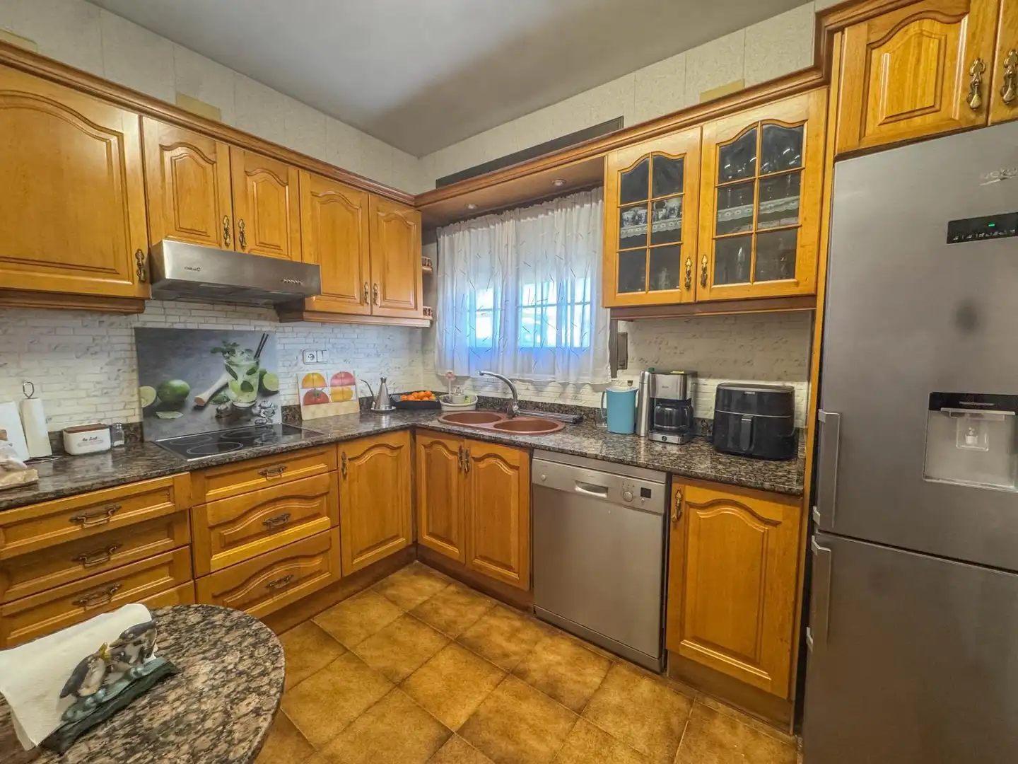 Cocina de Casa o chalet en venta en Sant Esteve Sesrovires con Aire acondicionado, Calefacción y Balcón