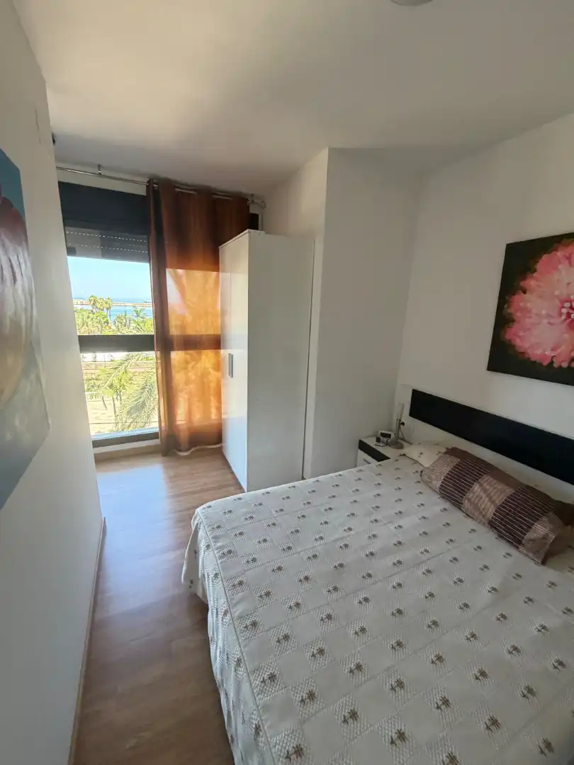 Dormitori de Apartament en venda en Ceuta amb Moblat i Forn
