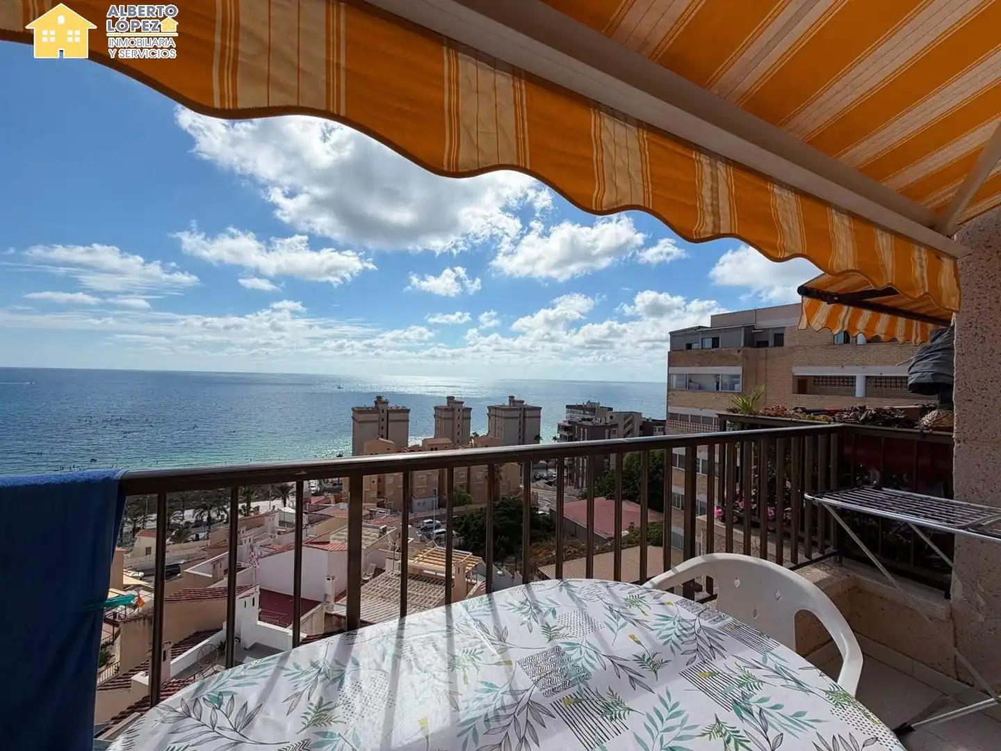 Habitación de Dúplex de alquiler en Elche / Elx con Terraza, Amueblado y Balcón
