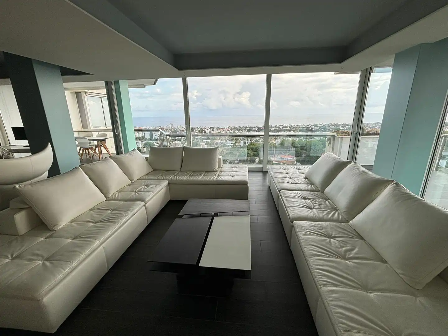 Living room of Flat for sale in Sitges  with Air Conditioner, Heating and Private garden
