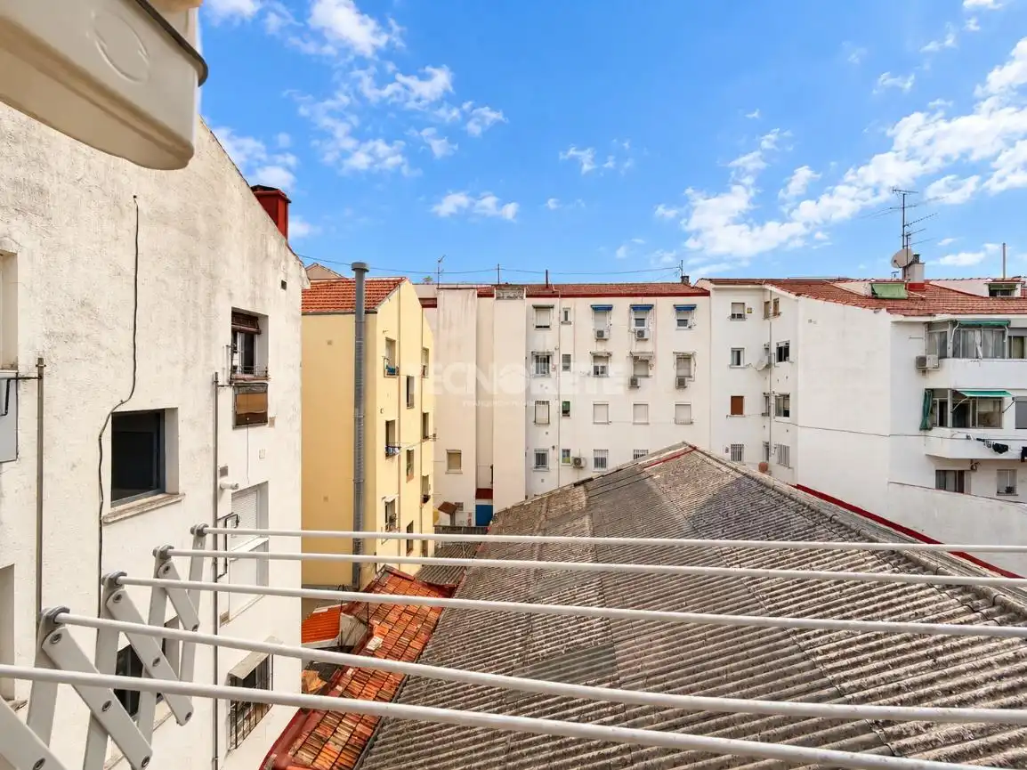 Vista exterior de Piso en venta en Carabanchel