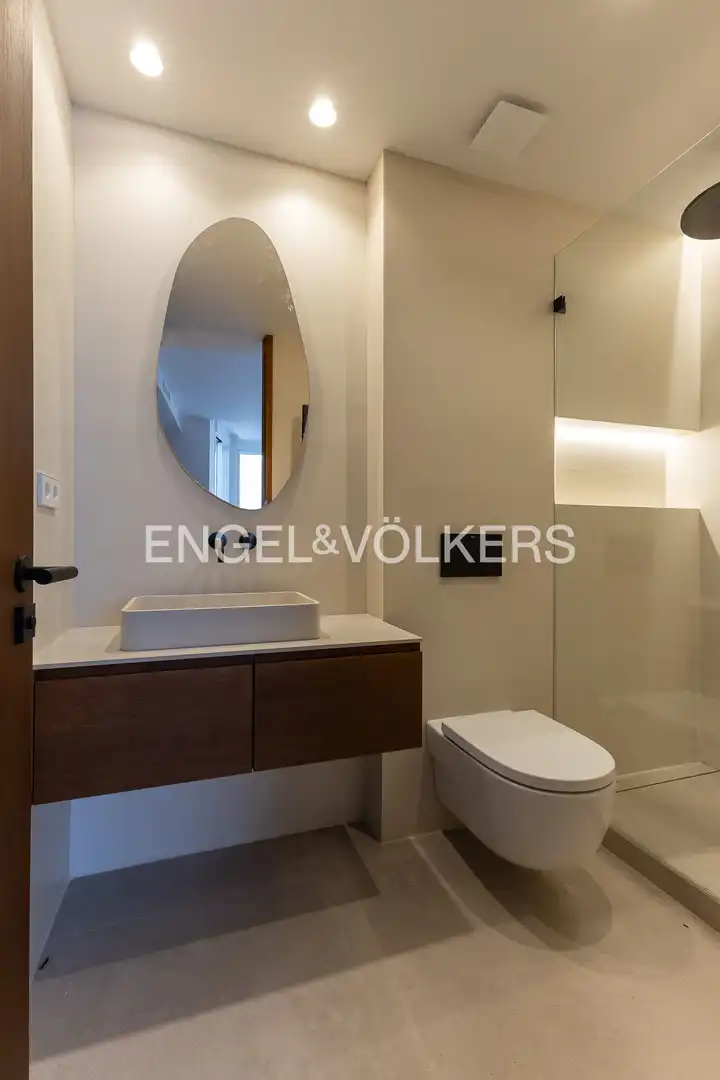 Baño de Piso en venta en Madrid con Aire acondicionado, Calefacción y Trastero