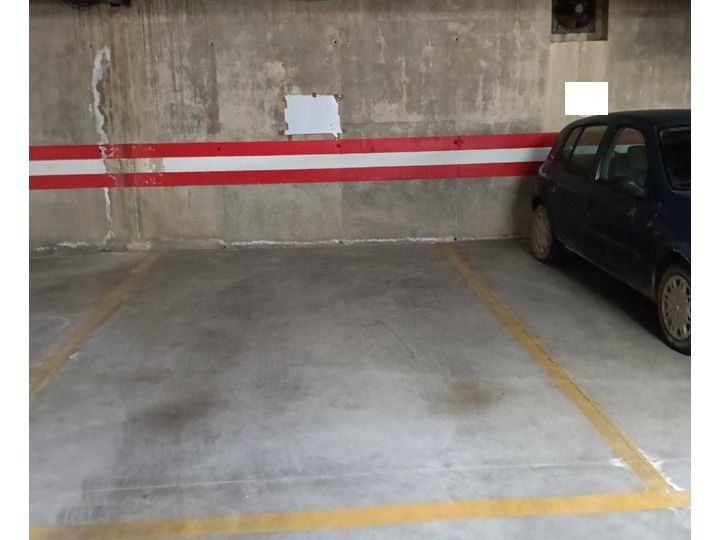 Aparcament de Garatge de lloguer en  Sevilla Capital