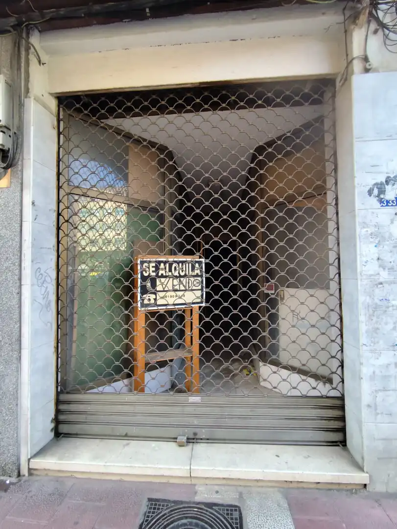 Local comercial en venta en Calle Sevilla
