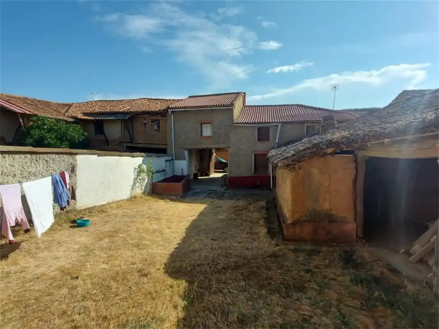Finca rústica en venda a Calle Arriba, Gradefes