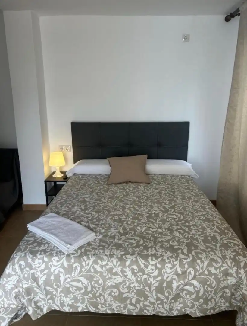 Habitación de Edificio en venta en Málaga