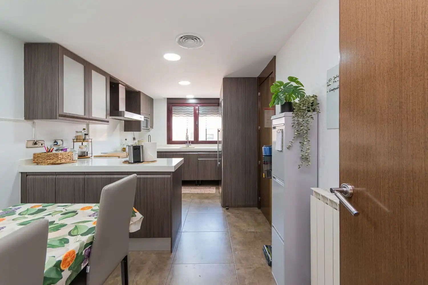 Kitchen of Detached homes for sale in Fuenlabrada  with Air Conditioner, Heating and Storage room