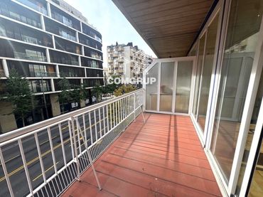 Oficina amb ascensor de lloguer a VIA AUGUSTA 166