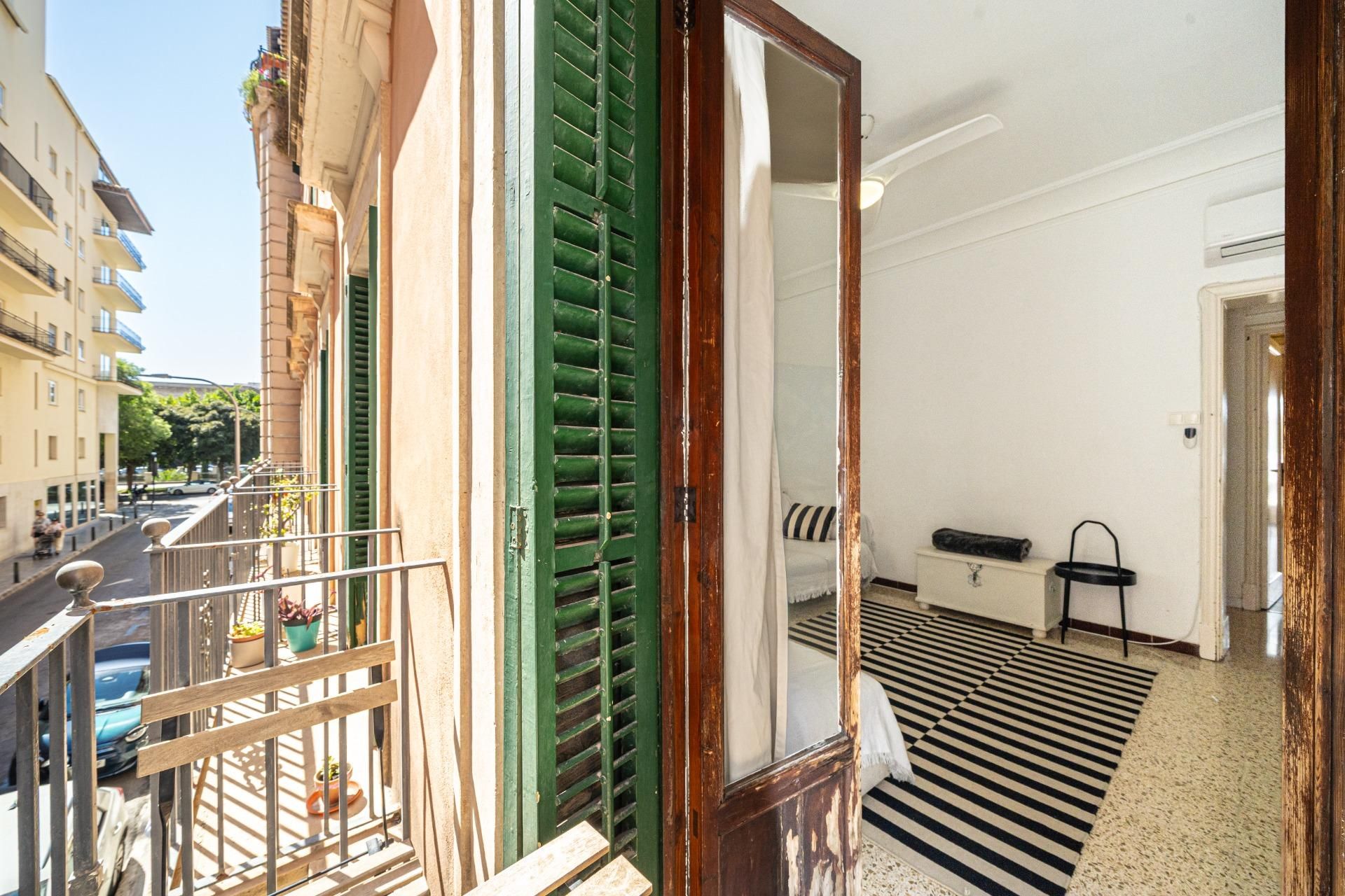 Bedroom of Flat for sale in  Palma de Mallorca  with Air Conditioner and Balcony