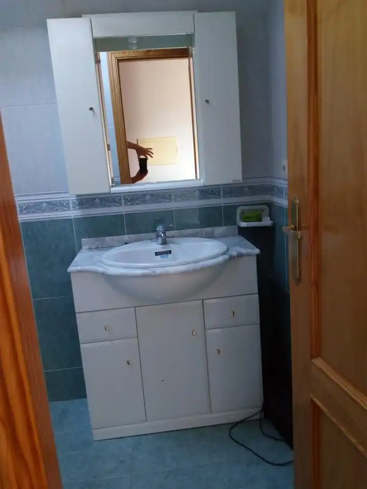Badezimmer von Wohnung zur Miete in Jarandilla de la Vera mit Klimaanlage und Terrasse