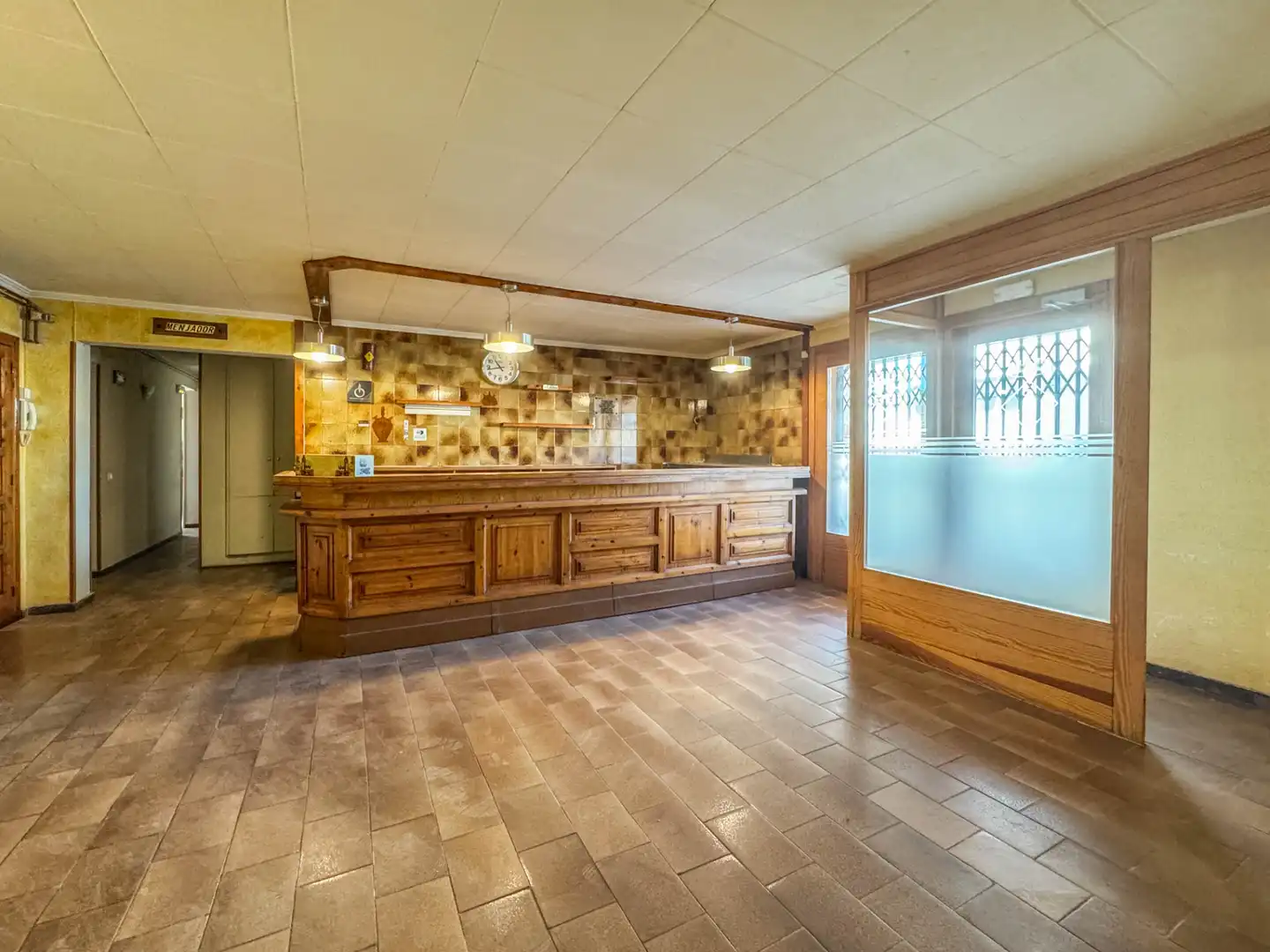 Commercial properties for sale in Vimbodí i Poblet  with Heating