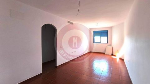 Foto 2 von Wohnung zum Verkauf in Calle Carrión, 19, Alcaucín, Málaga