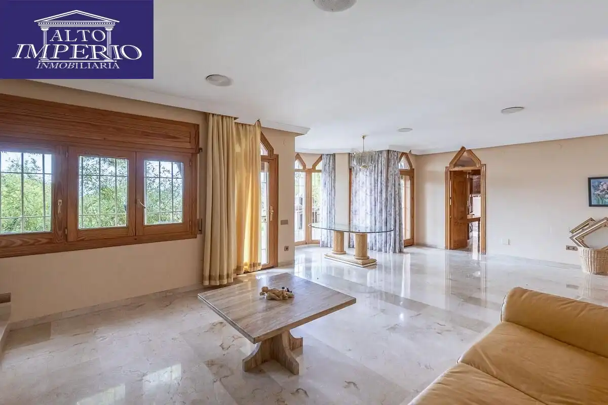 Casa con terrazza in vendita a Calle ARCES UR.MONTELUZ, imagen 9