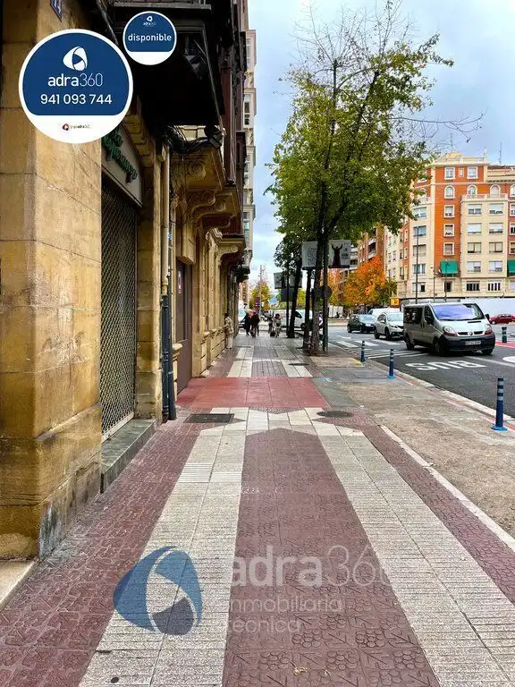 Local comercial de lloguer a General Vara De Rey, imagen 36