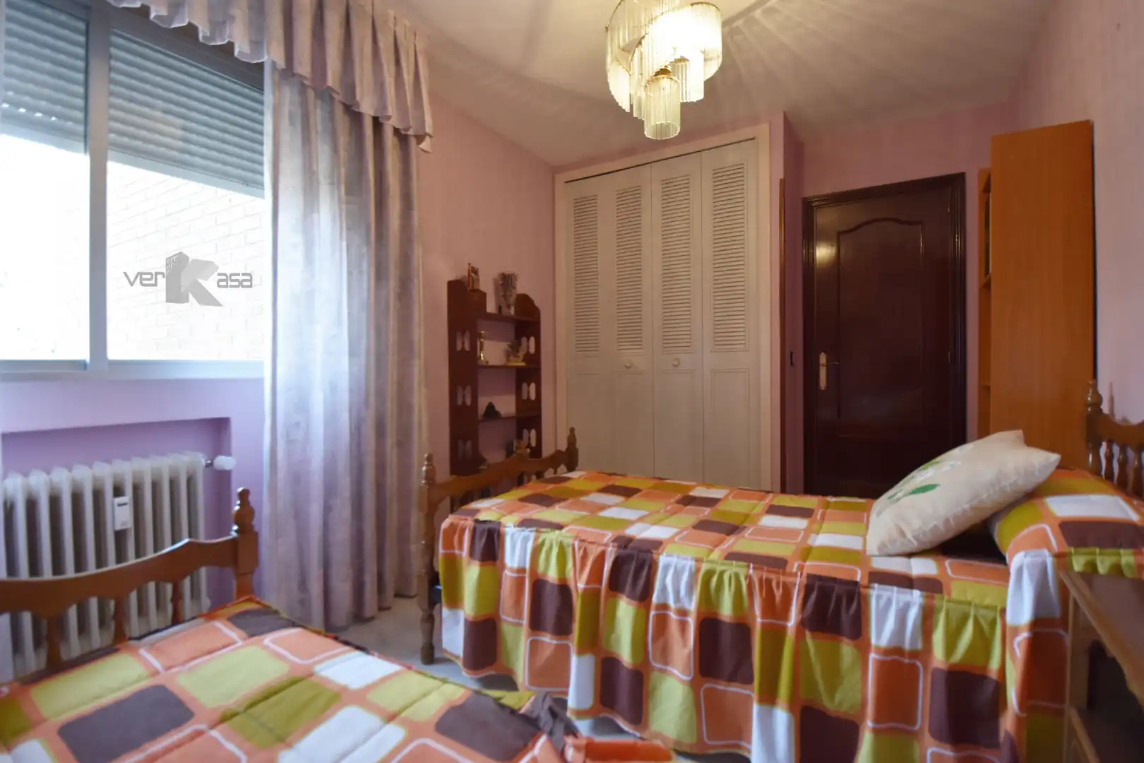 Habitación de Piso en venta en Pinto con Calefacción, Terraza y Piscina comunitaria