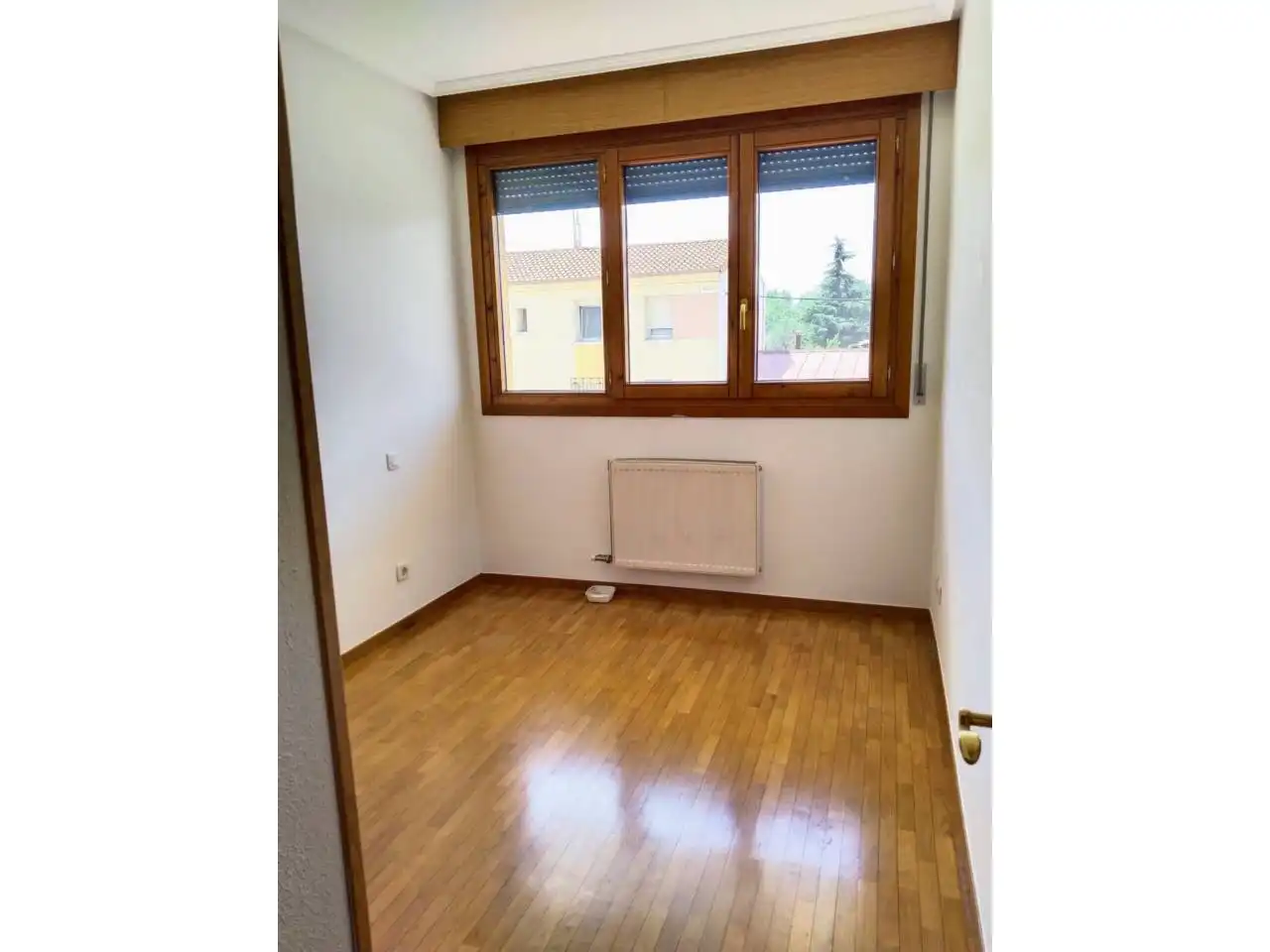 Habitación de Piso en venta en Burgos con Calefacción y Amueblado