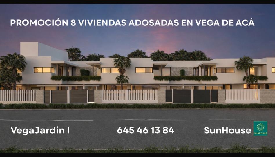 Foto 1 de Piso en venta en Avenida Cánovas del Castillo, Nueva Almería - Cortijo Grande - Vega de Acá, Almería