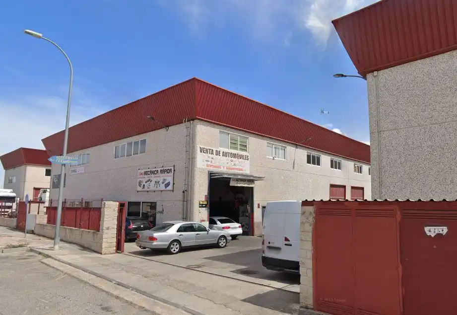 Industriegebäude zum Verkauf in C/ de las Moreras