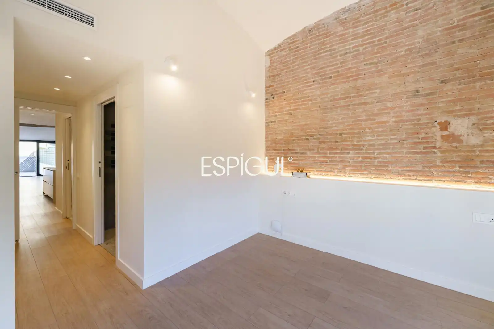 Dormitori de Casa o xalet en venda en Sabadell amb Aire condicionat, Calefacció i Parquet