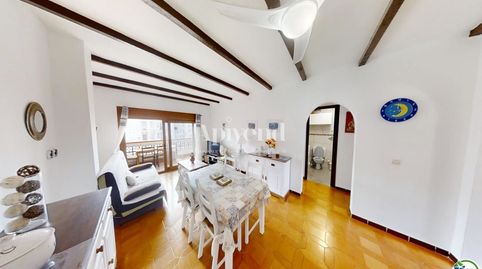 Apartamento piso las chavolas a 750m de la playa en Empuriabrava