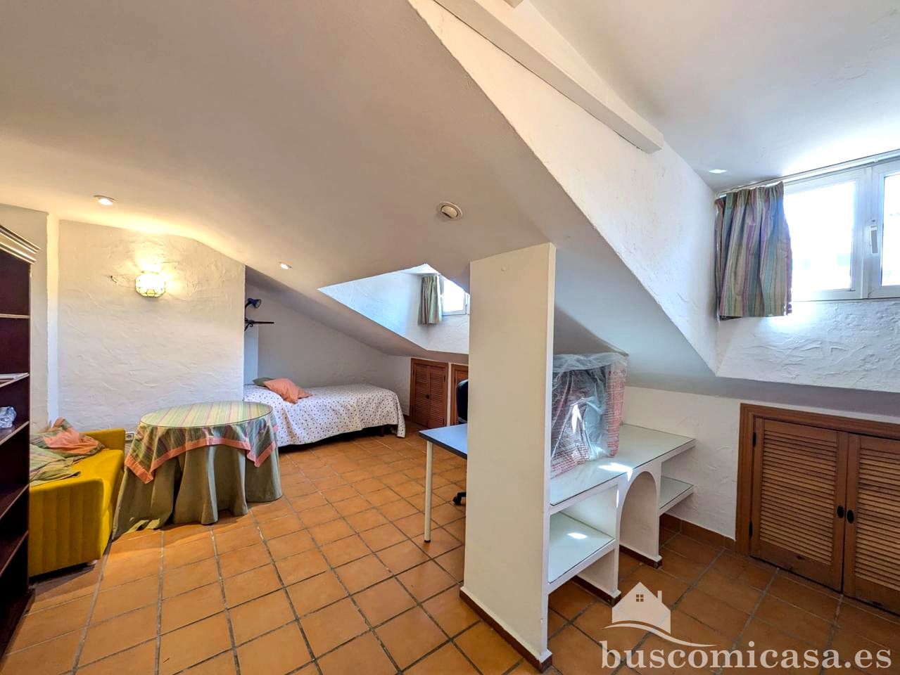 Bedroom of Study to rent in Linares  with Air Conditioner and Furnished