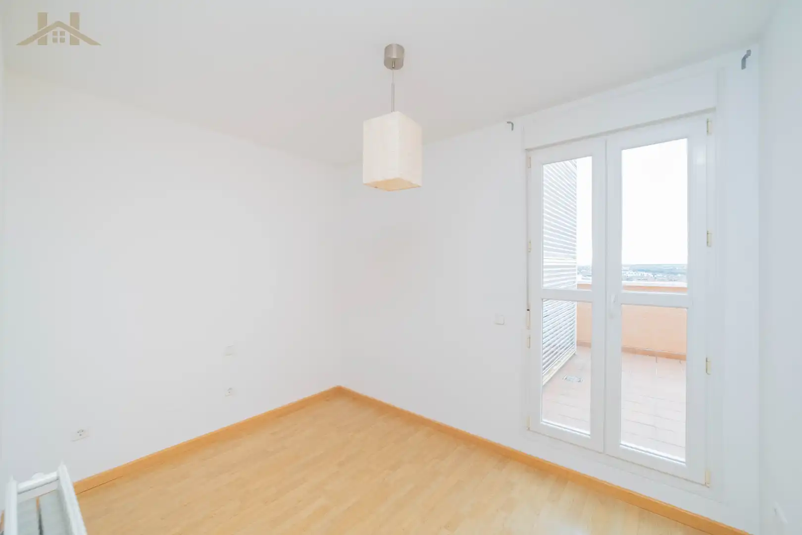 Habitación de Ático en venta en Arroyomolinos (Madrid) con Calefacción, Terraza y Trastero