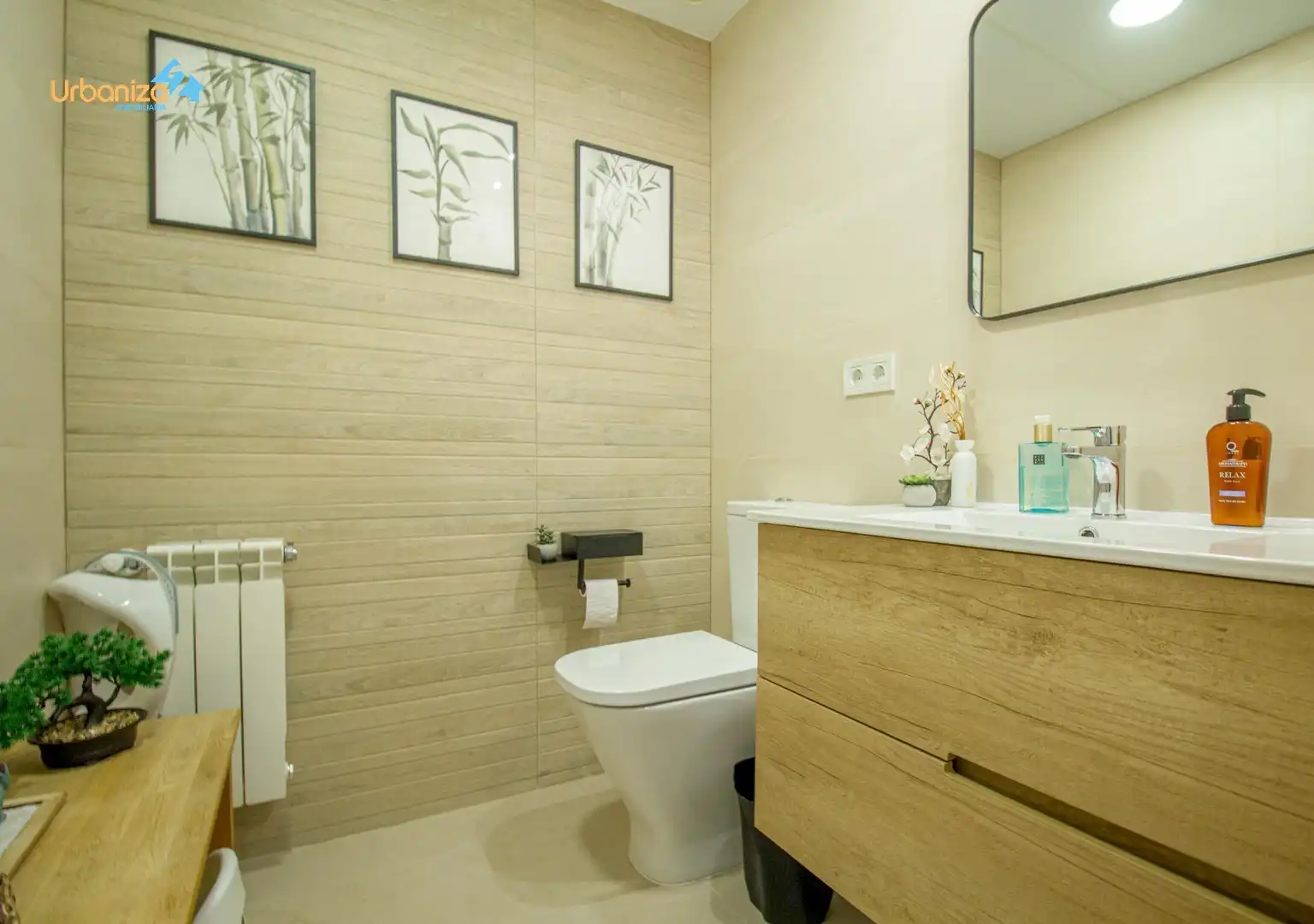 Badezimmer von Dachboden zum Verkauf in Badajoz mit Klimaanlage, Heizung und Terrasse