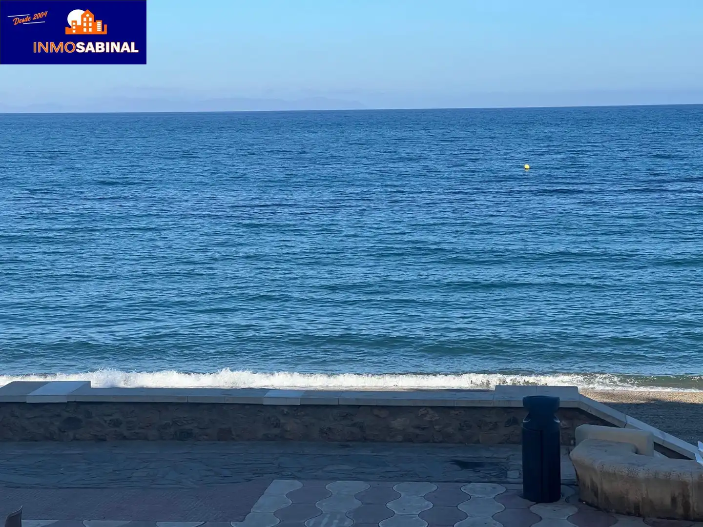 Vista exterior de Pis en venda en Roquetas de Mar ciudad