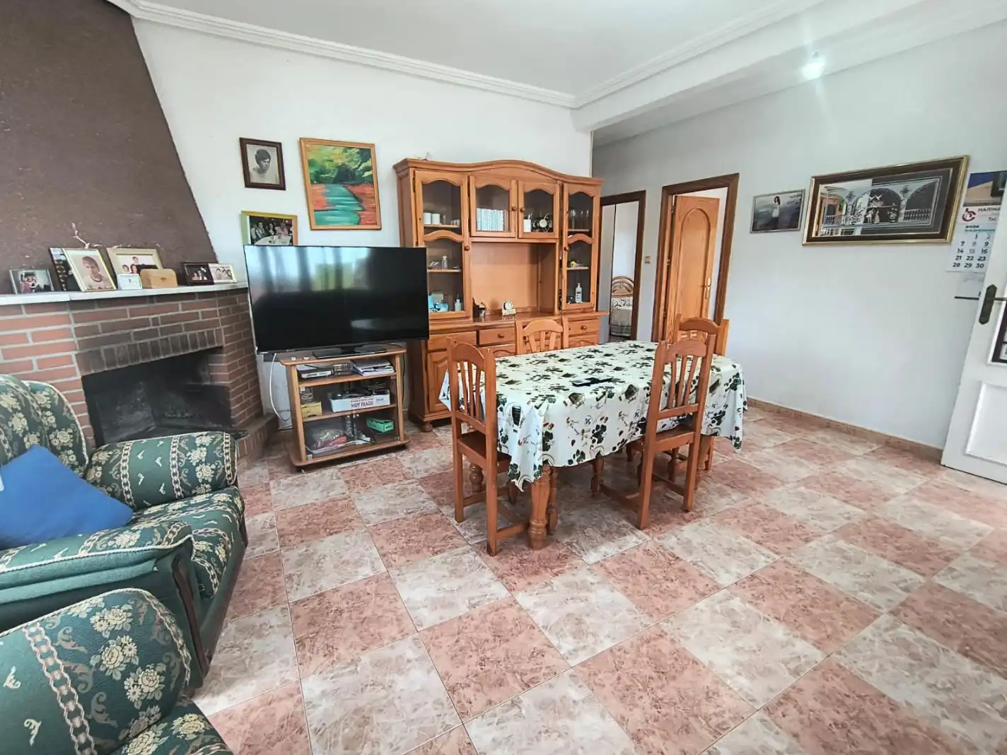 Sala d'estar de Casa o xalet en venda en Crevillent amb Aire condicionat, Terrassa i Piscina