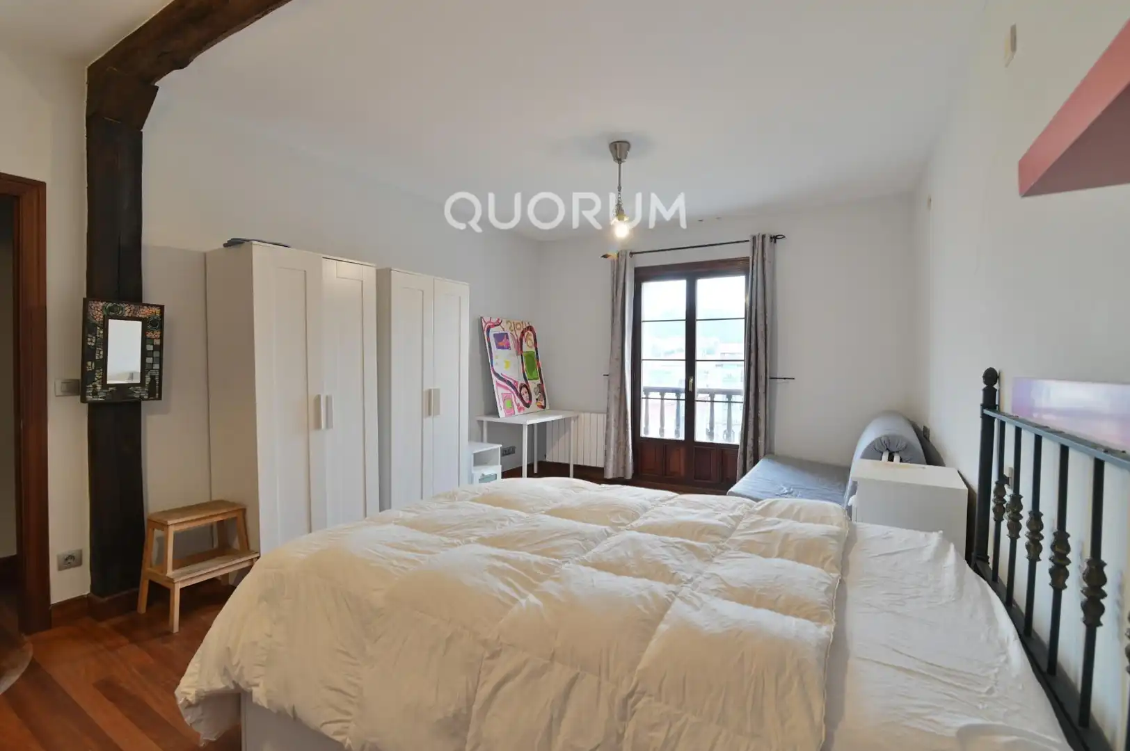 Bedroom of Flat for sale in Bilbao   with Furnished, Balcony and Jacuzzi