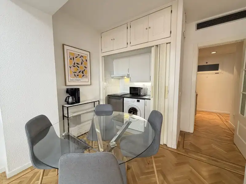 Dining room of Study for rent in Madrid  with Air Conditioner and Furnished