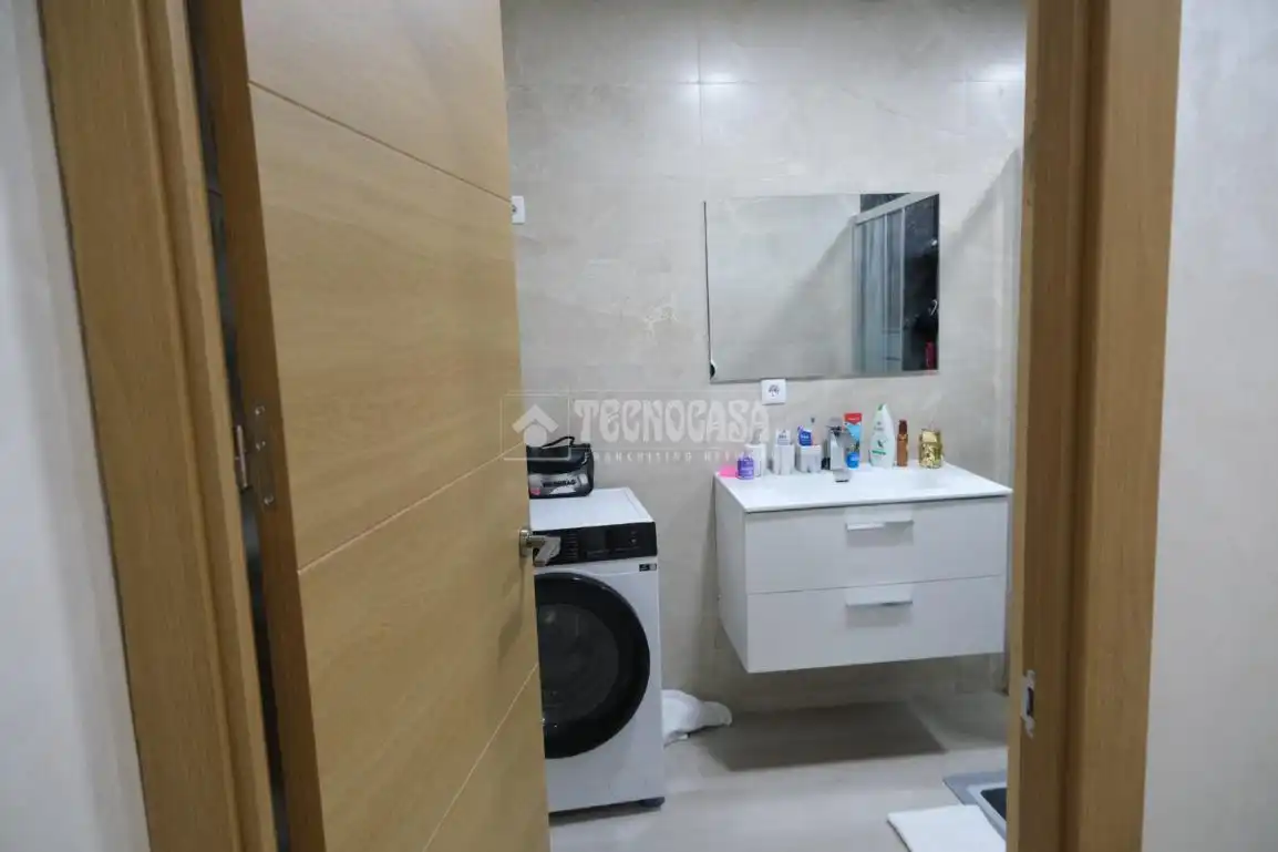 Baño de Casa adosada en venta en Sevilla con Alarma