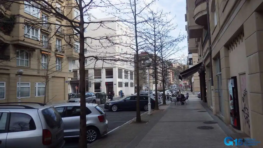 Aparcament de lloguer a Donibane Garazi Kalea, imagen 2