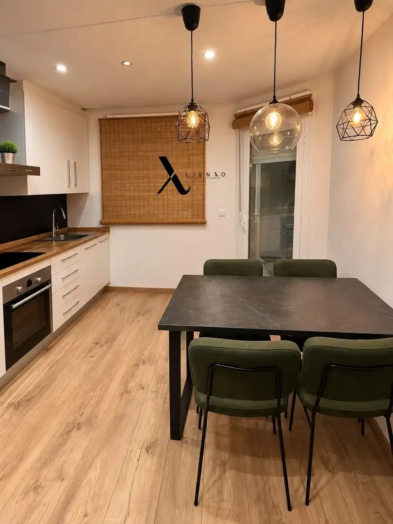 Appartamento con ascensore in vendita a Calle NOGALTE, imagen 4