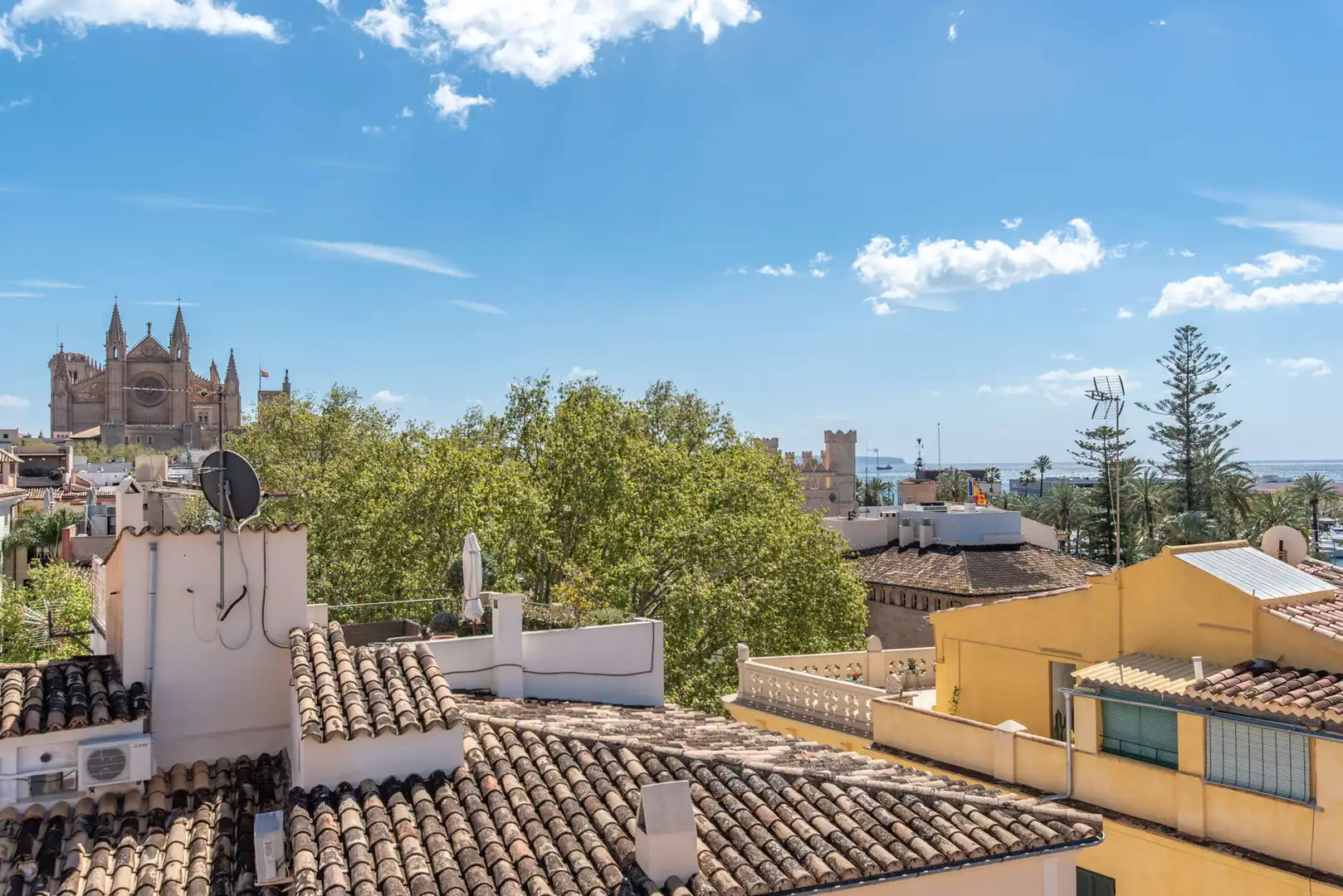 Vista exterior de Pis en venda en  Palma de Mallorca amb Aire condicionat i Moblat