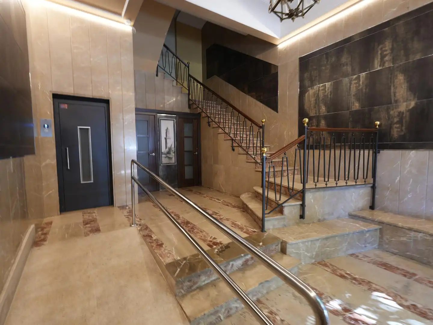 Flat with lift for sale in Carrer ARAGO, imagen 21