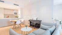 Sala d'estar de Apartament en venda en  Barcelona Capital amb Aire condicionat i Balcó