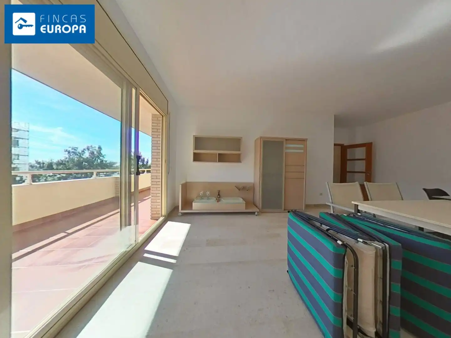 Sala d'estar de Pis en venda en Salou amb Calefacció, Terrassa i Traster