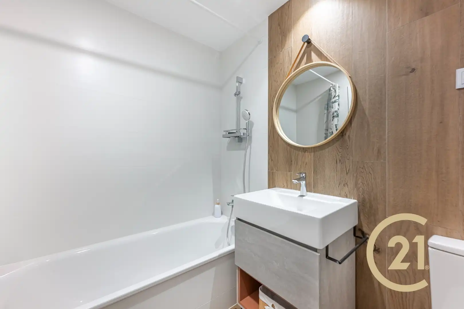 Badezimmer von Wohnung zum Verkauf in Málaga mit Klimaanlage, Terrasse und Abstellraum