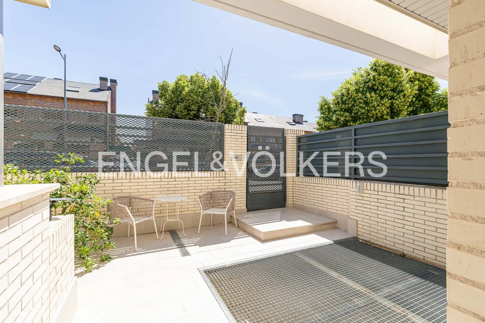 Terrace of Detached homes for rent in Boadilla del Monte  with Air Conditioner, Heating and Parquet flooring