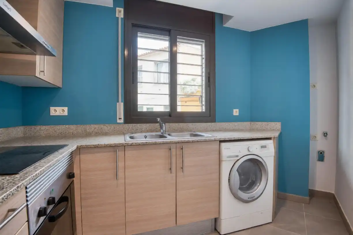 Cuina de Apartament en venda en Sant Feliu de Guíxols amb Calefacció