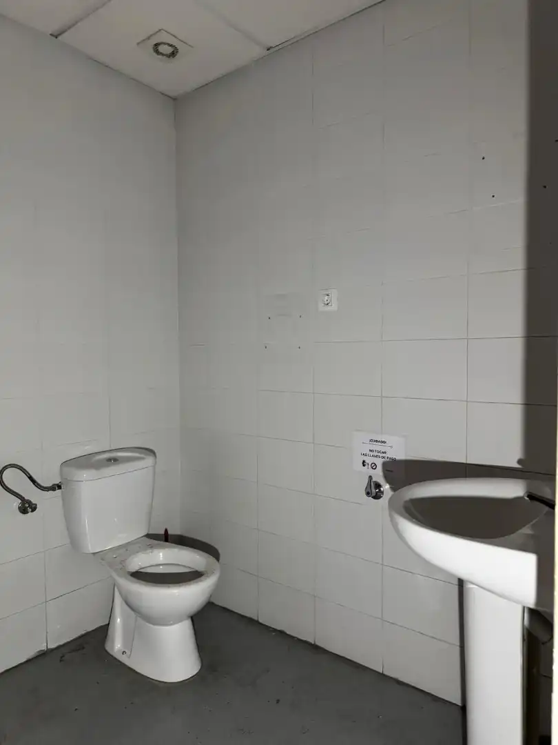 Local comercial en venta en Carrer Antonio Brotons Pastor 49, imagen 6