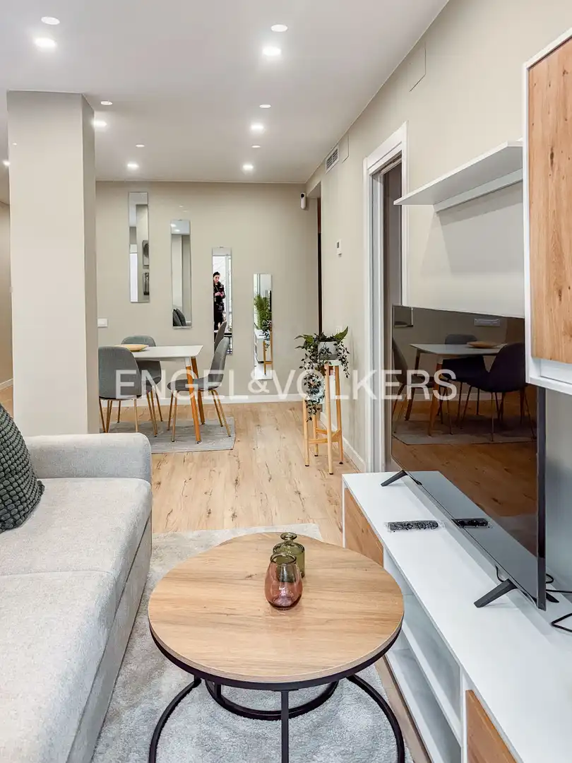 Flat with terrace to rent in Eixample, imagen 6